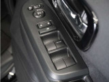 ◆パワーウィンドウスイッチ◆運転席から全席の窓の開閉操作を行うことが出来いつでも換気ができます!