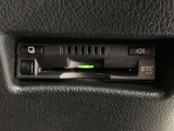 高速道路の料金支払いもスムーズに行えるETCを装備しています。快適なドライブをサポートします。