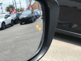 安全装備の【BSM】ブラインドスポットモニタリングを装着!!側面後方の視界に入らない車両がある場合に知らせてくれるので、車線変更が苦手な方もも安心です!!
