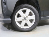 タイヤサイズは【165/65R15】アルミホイールは純正です☆