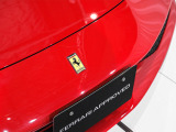 走行中でも45km/h以下であればわずか14秒で開閉するリトラクタブル・ハードトップ(RHT)を採用しています。