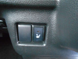 運転席シートヒーターついてます。
