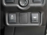 横滑りなどクルマの急激な挙動変化を抑制する「VDC」を搭載。