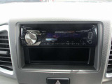 こちらのお車にはCDラジオデッキが付いています!