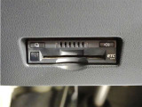 高速道路の料金所をスムーズに通過できるETC車載器♪※別途セットアップ料金を申し受けます。