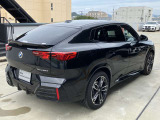 BMWのお車は、&ldquo;駆け抜ける歓び&rdquo;を体現しております。走行の安定性とコーナリングの良さを追求し、思い通りにハンドルの操作可能です。