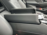 国道1号線に沿い横浜市営地下鉄「三ッ沢上町駅」から徒歩約10分。 BMW Premium Selection 横浜三ッ沢店 / 〒240-0062神奈川県横浜市保土ヶ谷区岡沢町322-3 / TEL:045-612-8488