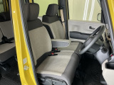 当車両は、次のお客様に気持ちよくお乗りいただくため、専門スタッフによる【徹底シートクリーニング】を施工済みです!