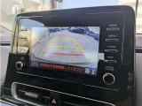 バックガイドモニターで、後方を確認しながら安心して駐車することができます。運転初心者も熟練者も必須の機能ですよ!