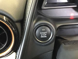 空調はAUTO エアコンですので、温度設定するだけで後は車が管理してくれます。快適な室内空間です!
