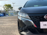 お洒落なフロントライトまわりです。