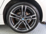 BMWならではの卓越した走りを支えるホイールと足回りです!