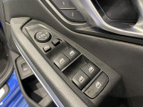 安心のBMW認定中古車は100項目の箇所を徹底的にチェック致します。機械的な箇所や電気系、コンピューターなどをご納車前に点検し、交換基準に達した部品は全て新品に修理返品した後にご納車致します。