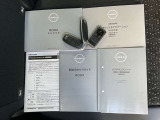 スペアキー、エンジンスターター、取り扱い説明書も完備☆