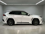 その他にも各種保険、お車の買取(T-UP)、JAF、TSカード、携帯電話などの取扱いをしております。詳しくはスタッフにお尋ねください。