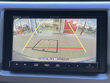 駐車時や後退時の安全をサポートします。死角を減らし、スムーズな運転を後押ししてくれるでしょう。