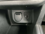 充電用USBポートついています。