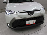 プリクラッシュセーフティに交差点右折時の対向直進車および右左折時の対向方向からの横断歩行者検知機能を追加した「Toyota Safety Sense」が装備されています。