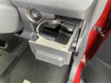 当店のお車をご覧いただきましてありがとうございます。お車についてのご質問やお見積りのご依頼、ご購入にあたってのご相談などは無料電話(0078-6002-312860)にお気軽にお問い合わせ下さい!