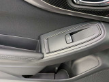 当社には自動車輸送専門センターがあり、大型大型キャリアーカーを多数保有しております。高い機動力で全国どこでも駆けつけます!