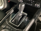 全てのトランスミッションのメリットを兼ね備えた理想的なAT、それがSKYACTIV-DRIVE(スカイアクティブドライブ)です。「滑らかな変速」「ダイレクト感あふれるシフトフィール」そして「低燃費」です!