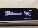 ハンドル操作をアシストすることにより車線からの逸脱回避を支援します。
