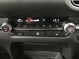 エアコンはオートエアコンです☆快適な空間で運転していただけます☆
