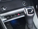 どのスイッチを操作してもカチッとした節度のある操作感はAudiの拘りの一つです。