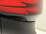 トランク開閉時にボタン一つで操作できるパワーバックドアを搭載。荷物の乗せ降ろしがラクラク☆