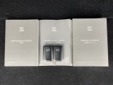 取り扱い説明書・整備手帳・スペアキーが揃ってますので安心です。