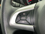 ステアリングスイッチ装備!運転しながら手元でオーディオの操作などができます。