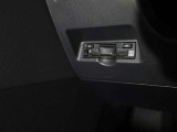 ETC車載器が搭載されているので、高速道路の乗り降りもノンストップで通過できます♪