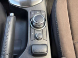 運転中でも使いやすい設計のコネクティビティシステム。様々な情報を一元管理できます。A connectivity system designed to be easy to use while driving. You can centrally manage various information.