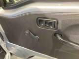ご覧いただきありがとうございます!安心保証付きの展示車を多数揃えておりますのでお気軽にお尋ねください。