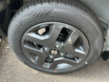 ☆お車についた傷やヘコミ、事故の修理もハヤシにお任せください。自社鈑金工場で修理ができますの安心です☆