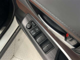電動格納式ドアミラー!ワンタッチ式パワーウインドウ!