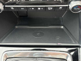 置くだけ充電も標準装備をしております♪