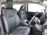 見通しのよいすっきりとした視界で、誰でも運転しやすいです。運転のしやすさは疲れにくさにも繋がりますよ♪