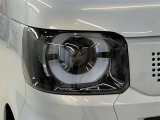 明るく省電力なLEDヘッドライト、印象的なデザインが輝きを放ちます。