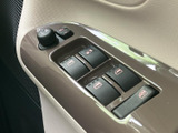 シンプルで分かりやすいメーターパネル。必要な情報をスムーズに確認でき、運転に集中できます。