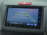 ◆バックカメラ◆リバースにするだけで映ります、後方の安全確認や、狭い駐車場での車庫入れ、雨の日や夜間など視界の悪い時に便利です!安全にバックする為には欠かせない装備です。