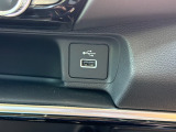 充電用USBジャック付で充電器要らず!ケーブルだけで充電できます★