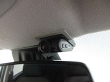 安全確認とスムーズな駐車をサポート!車庫入れが苦手な方でもこれで安心です。
