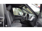 見通しのよいすっきりとした視界で、誰でも運転しやすいです。運転のしやすさは疲れにくさにも繋がりますよ♪