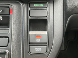 最新の電子制御パーキングブレーキ装備!ブレーキホールド機能も装備していますので渋滞時の疲れが軽減されますよ!