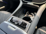 メルセデス・ベンツの定める厳しい基準をクリアしたお車のみをご案内させて頂きます。納車前整備はメーカー規定に基づき最大100項目にも及ぶ点検を熟練のメカニックによって行いご納車させて頂きます。