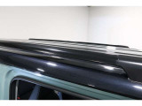 ☆ルーフレール☆キャリアを付けると車内に積みにくいキャンプ用品やスキー用品などを運ぶ時など役立ちます。