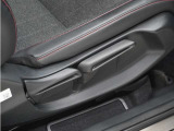 ◆シートハイトアジャスター◆運転席を上下に高さ調節ができます!運転ポジションを体格に合わせてシート調整できます。