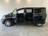 お客様にぴったりなおクルマをお選びいただけますように様々な展示車をご用意致しております!ダイハツの軽自動車だけではなく、他メーカー車やコンパクトカー・ミニバンなども数多く取り揃えております!