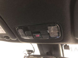 ヤリスクロスはDCM(専用車載器)を標準装備したコネクティッドカー。通信機能を利用したサービスが利用可能です。無料期間は2028/08/31までとなります。機能の詳細は展示店舗までお尋ねください。